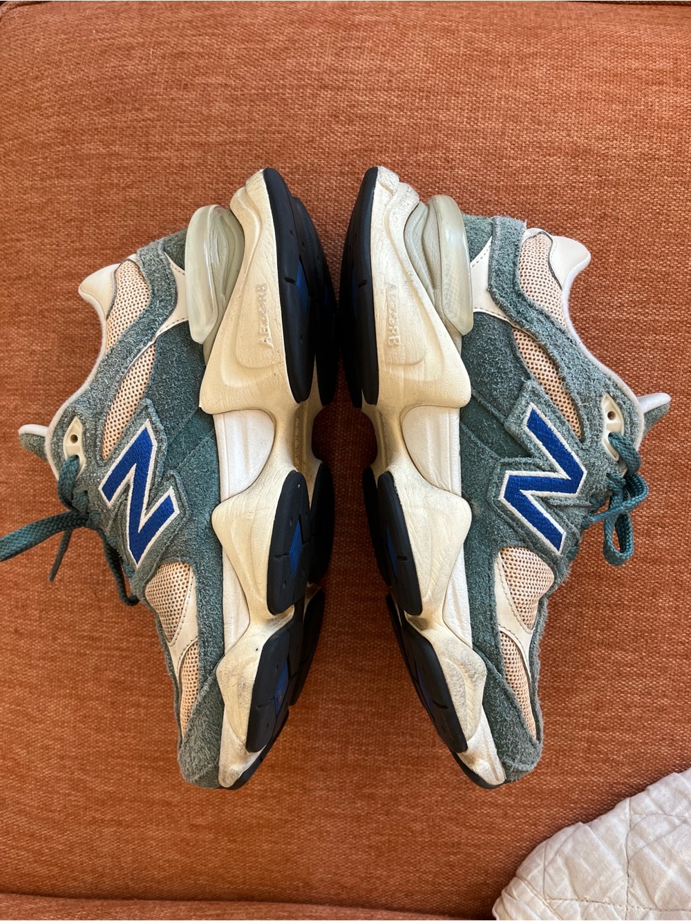 New Balance 9060 Teal Orange Suede Chunky Sneakers Women’s 8.5 Men 7 - Picture 14 of 16